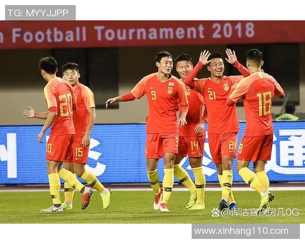两位足球评论员深度解析中国足球明星的成就与未来发展潜力 两位足球评论员深度解析中国足球明星的成就与未来发展潜力